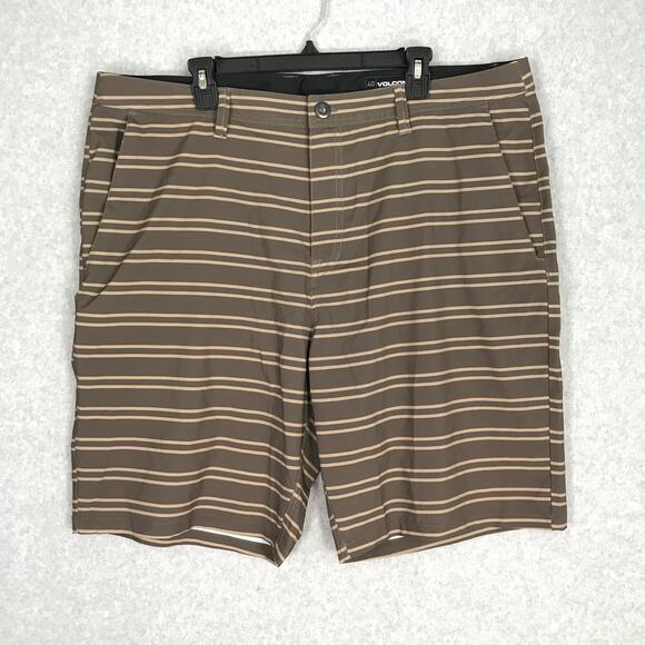 Volcom Shorts Mens Size 40 Hybrid Chino Surf Turf‎ Water Repellant Board Unlined - Picture 1 of 15